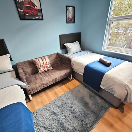 Stunning Studio In North London - Victoria Line Bagian luar foto