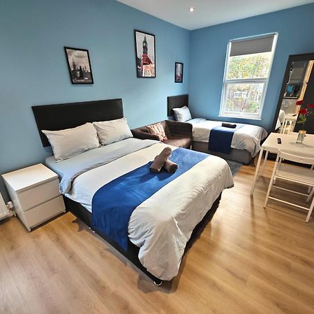 Stunning Studio In North London - Victoria Line Bagian luar foto