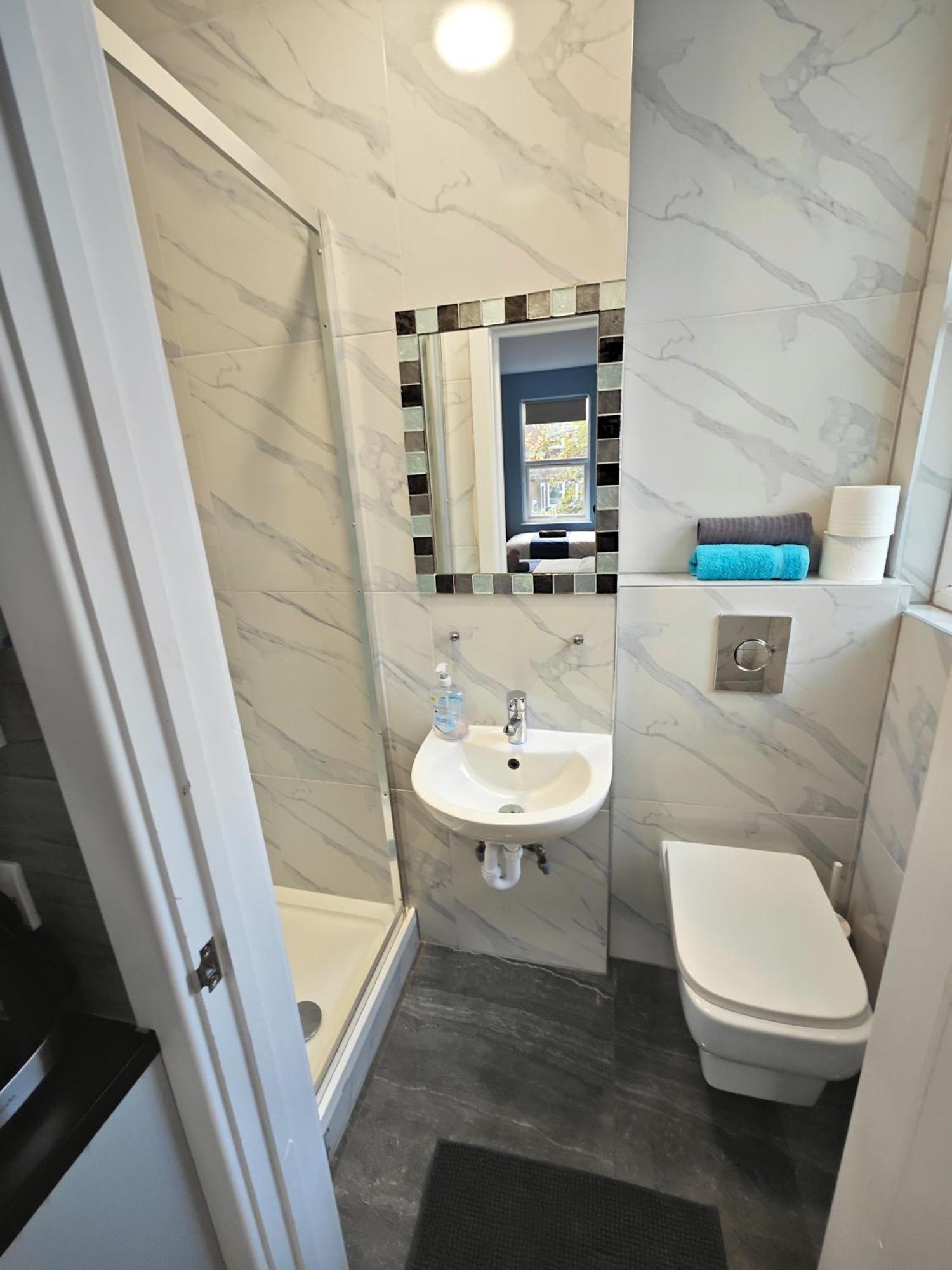 Stunning Studio In North London - Victoria Line Bagian luar foto